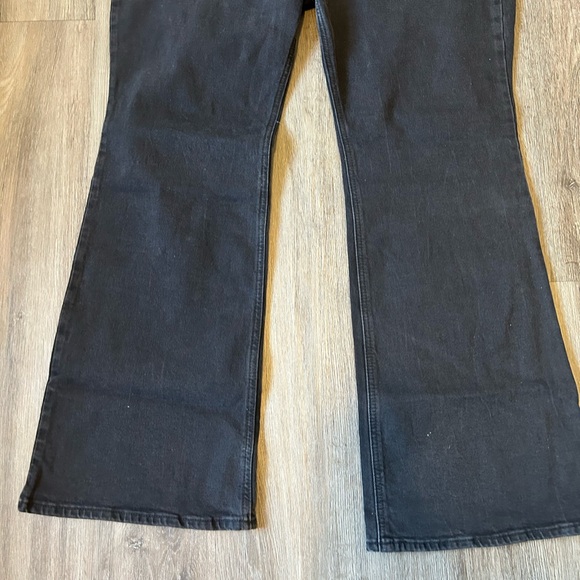 Old Navy Black High Rise Flare Jeans - Picture 6 of 6
